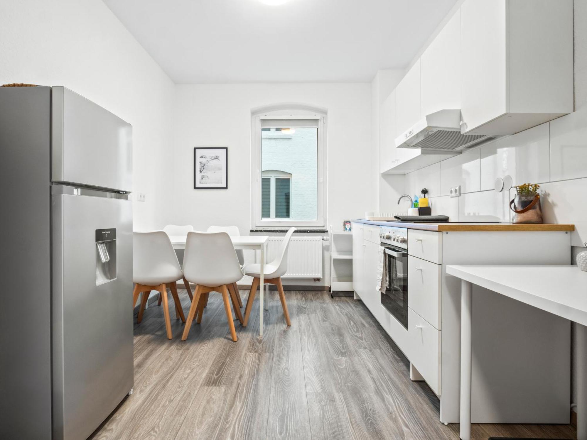 Wohnung In Zentraler Lage - Kostenlose Parkplaetze Kassel Bagian luar foto